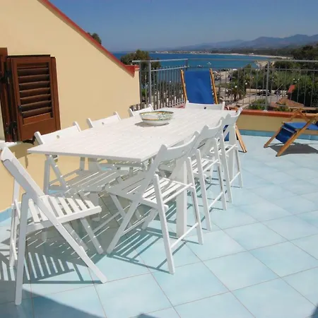 Golfo Di Tindari Апартаменты *