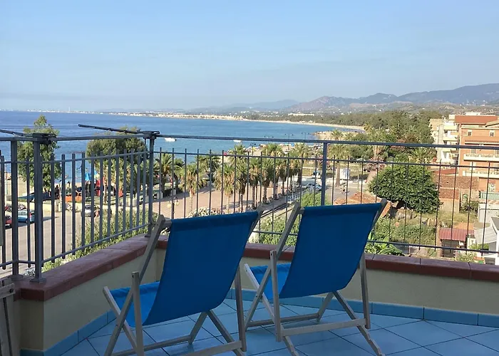 Golfo Di Tindari 아파트 *