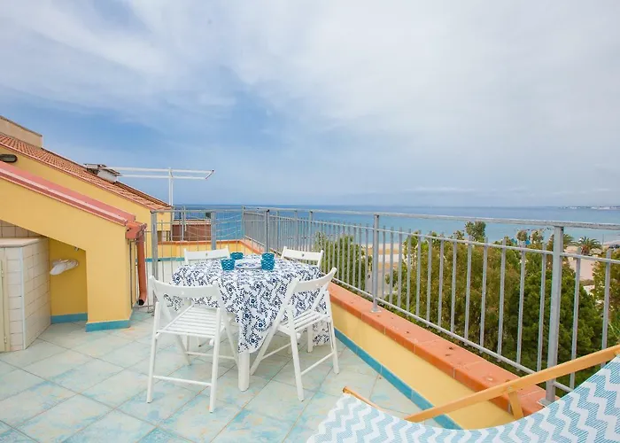 Golfo Di Tindari 아파트